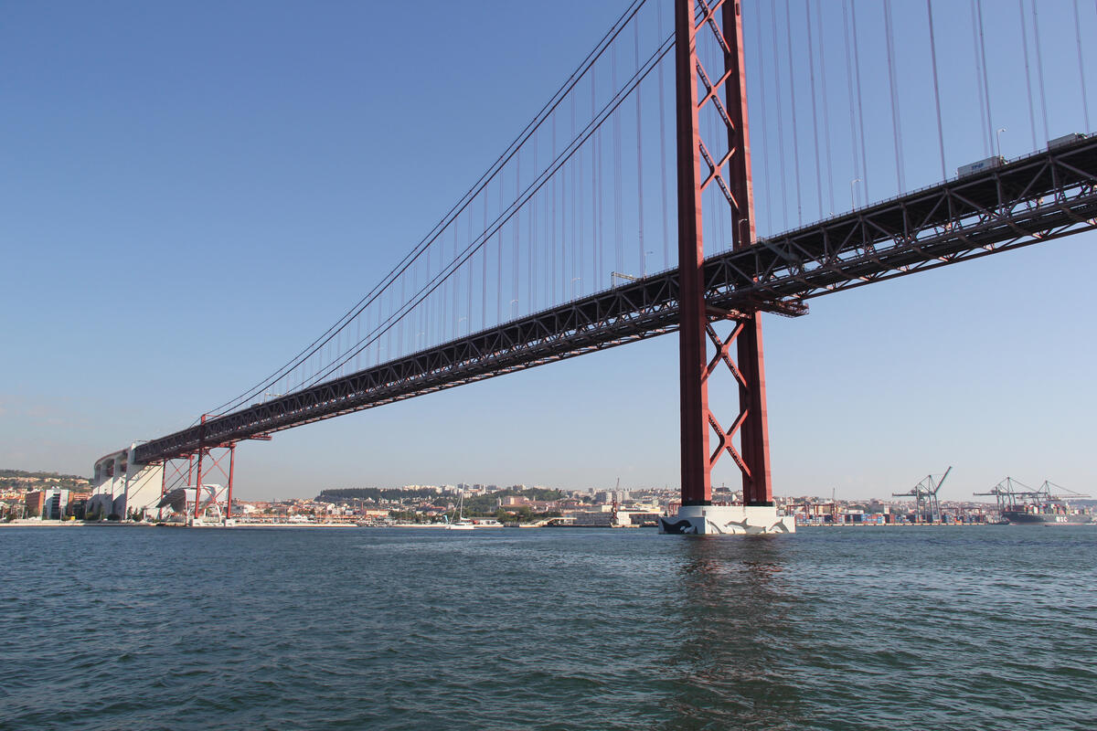 25 de Abril Bridge, Lisbon